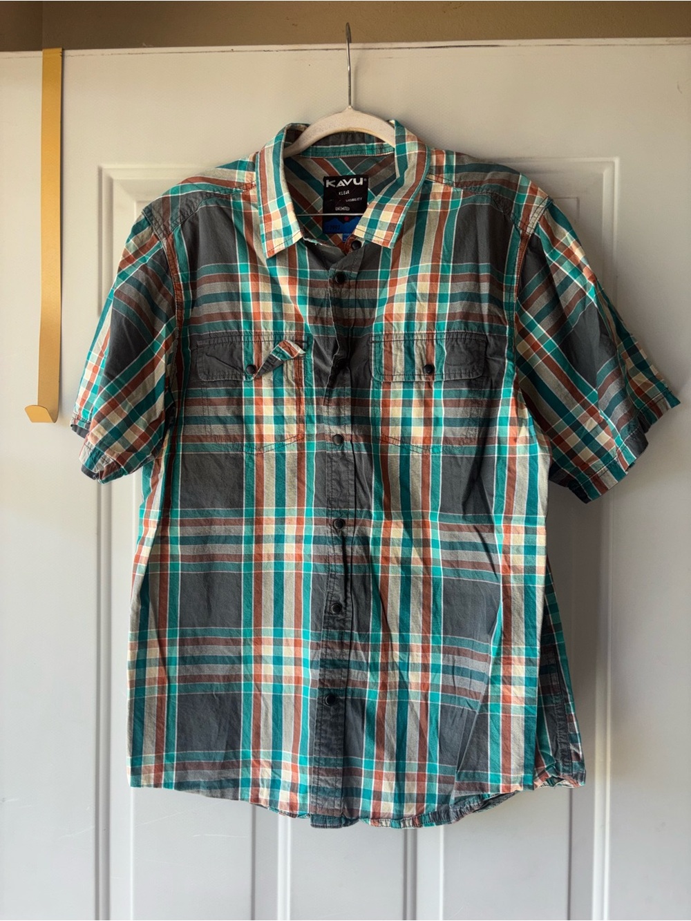 Kavu plaid snap shirt size M